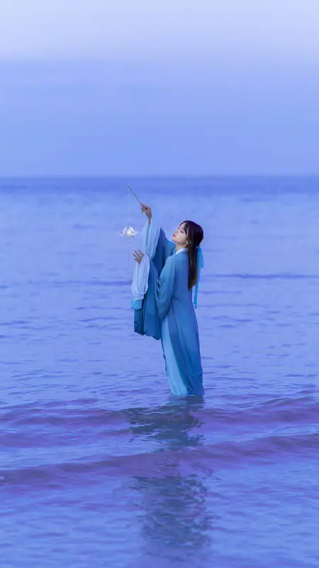 [艺图语] 2022.05.26 无妄海 兔子Zzz不吃胡萝卜 - 艺图语